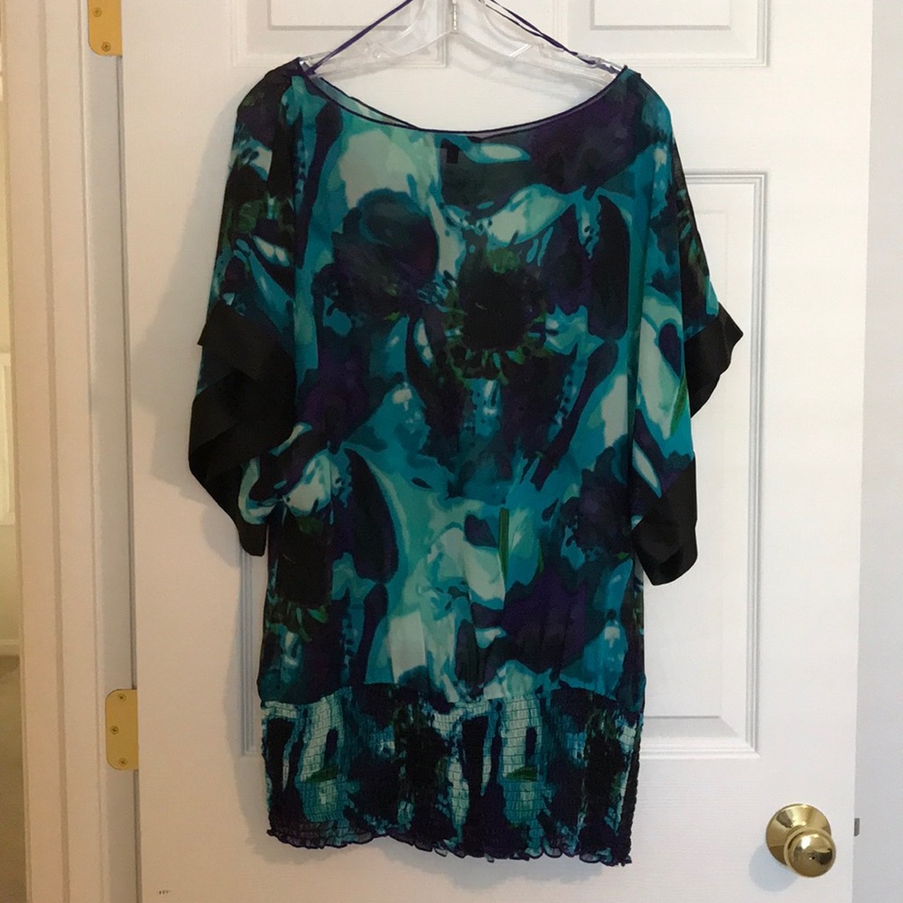 Express Tunic Size Small